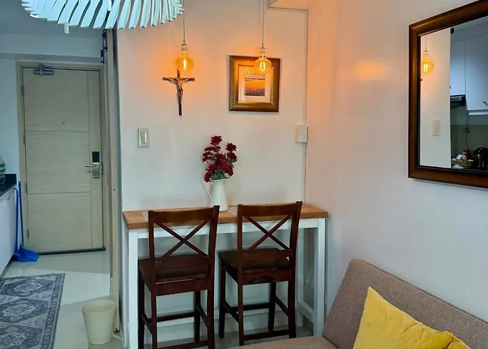 Sea Residences - Modern 1br With Pool View Near Moa & Airport Apartment *