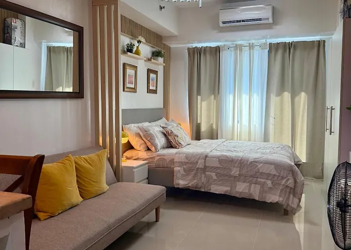 Sea Residences - Modern 1br With Pool View Near Moa & Airport *